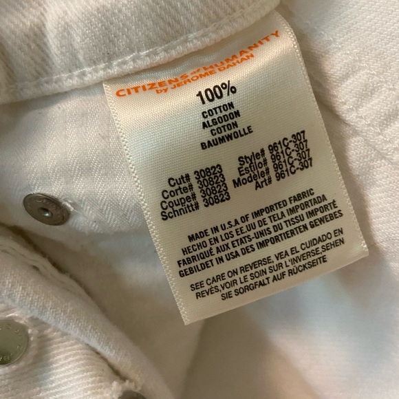 CoH | Distressed white denim shorts - Picture 4 of 6